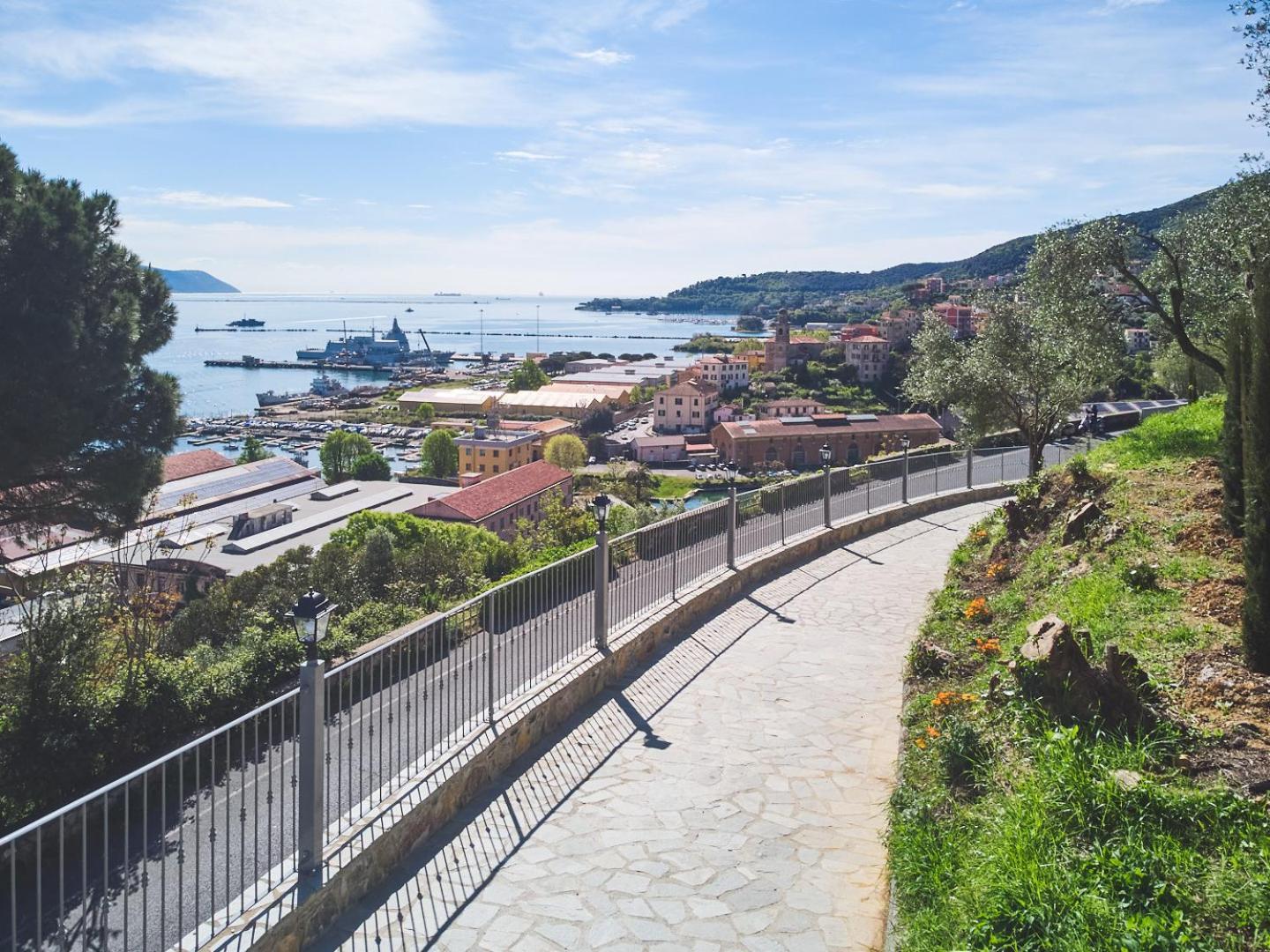 Villa Dei Poeti La Spezia Esterno foto